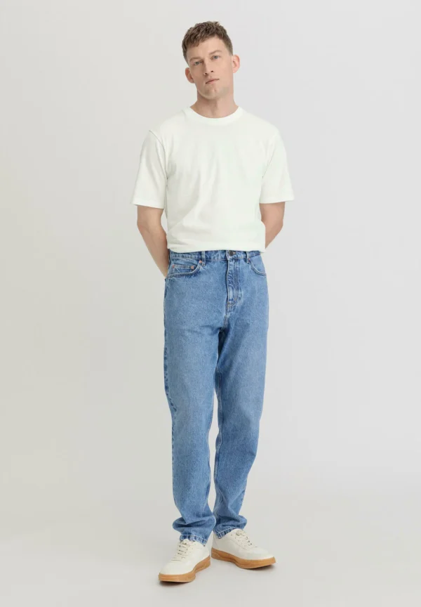 Straight leg jeans - medium blue